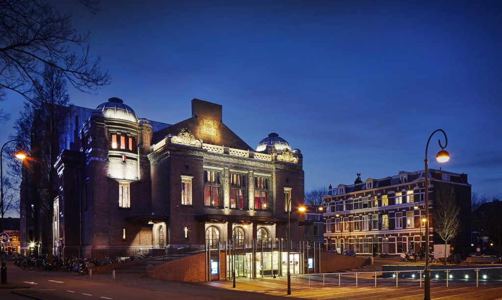 shutterstock_1521526610