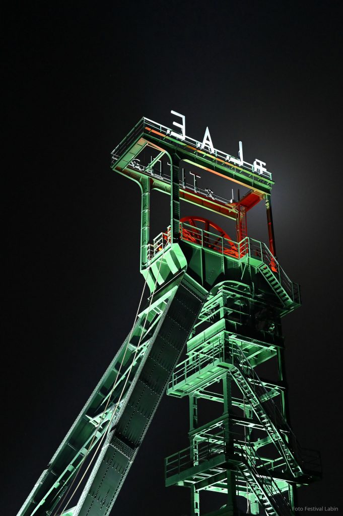 shutterstock_1521526610